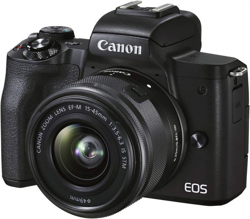 Pozorování Canon EOS M50 Mark II