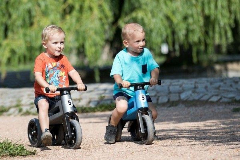Komentáře k FUNNY WHEELS Rider Sport 2v1 modré