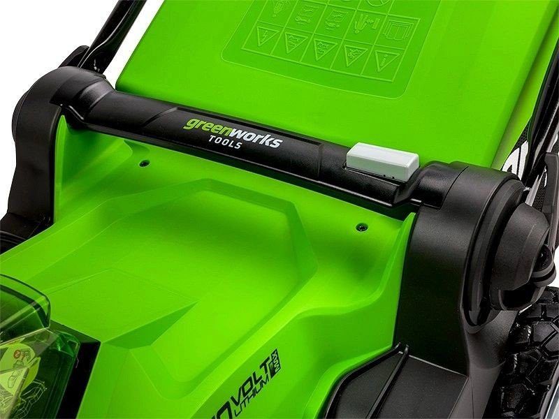 Hodnocení: Greenworks G40LM41