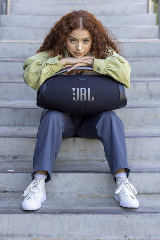 Zkušenost s JBL Boombox 3