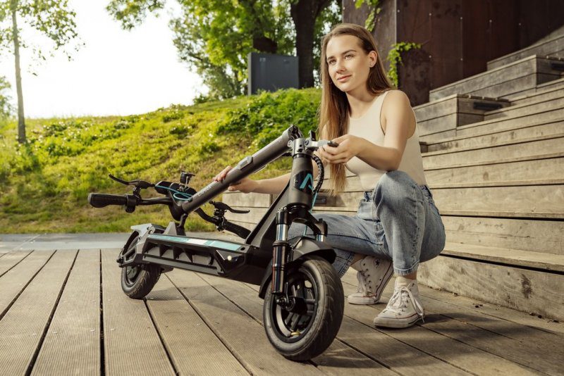 Pozorování Lamax eRacer SC50