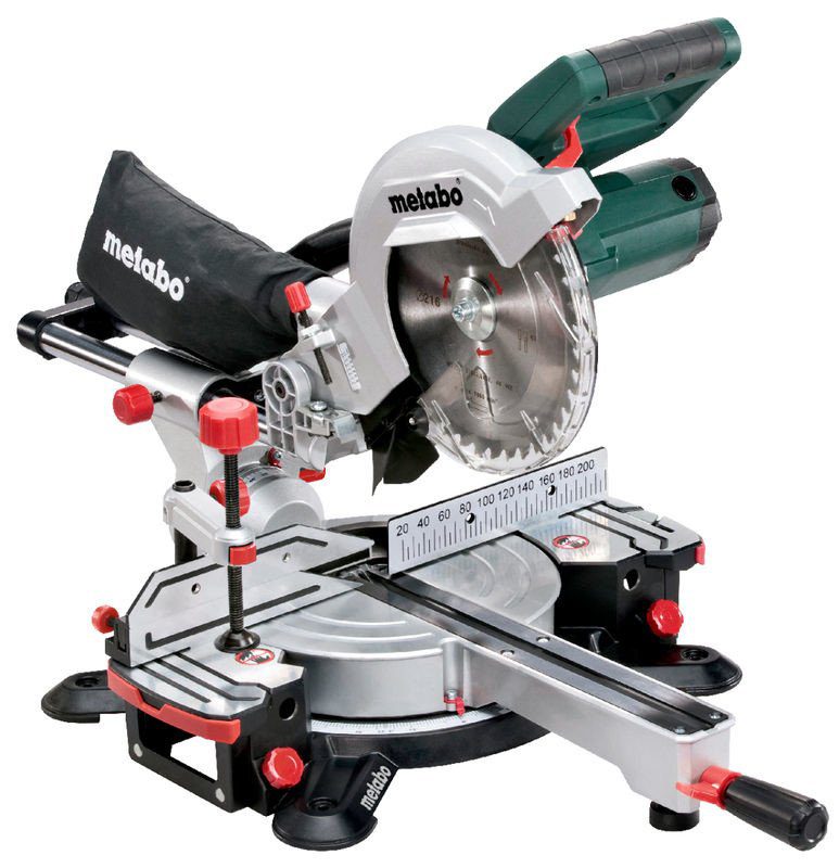 Recenze METABO KGS 216 M 690827000