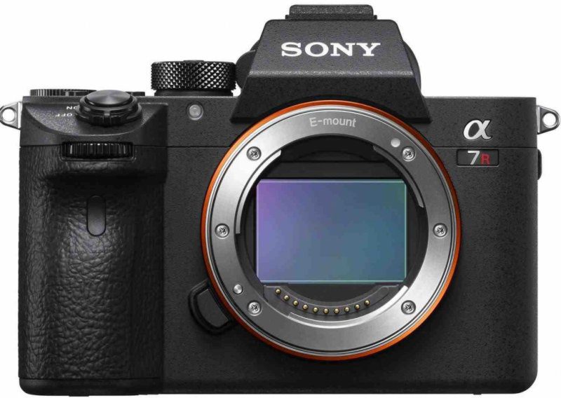 Recenze Sony Alpha A7R III