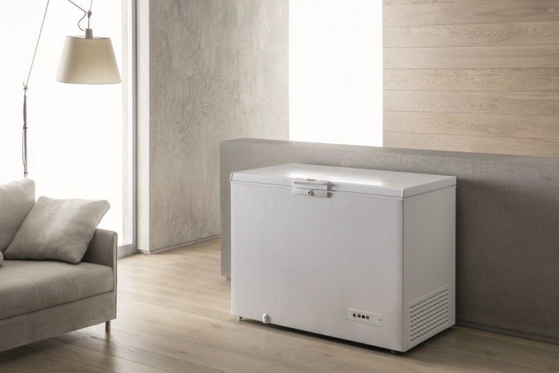 Zkoumání Whirlpool WHM22113