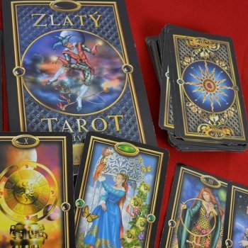 Kapesní Zlatý tarot Ciro Marchetti & B. Moore