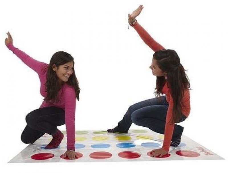 Shrnutí: Hasbro Twister: Klasická hra