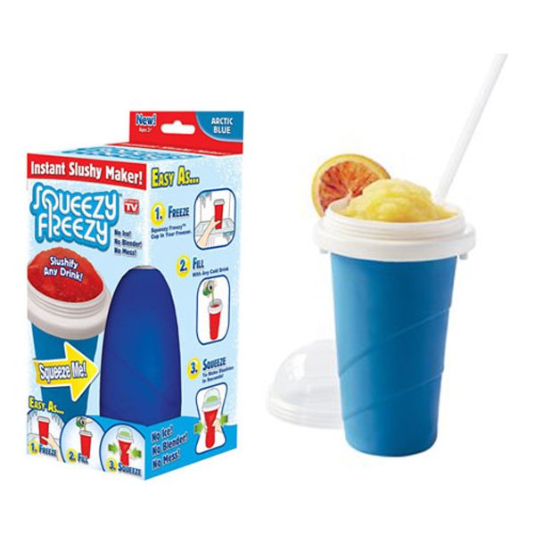 Kelímek na výrobu ledové tříště Squeezy Freezy - modrý