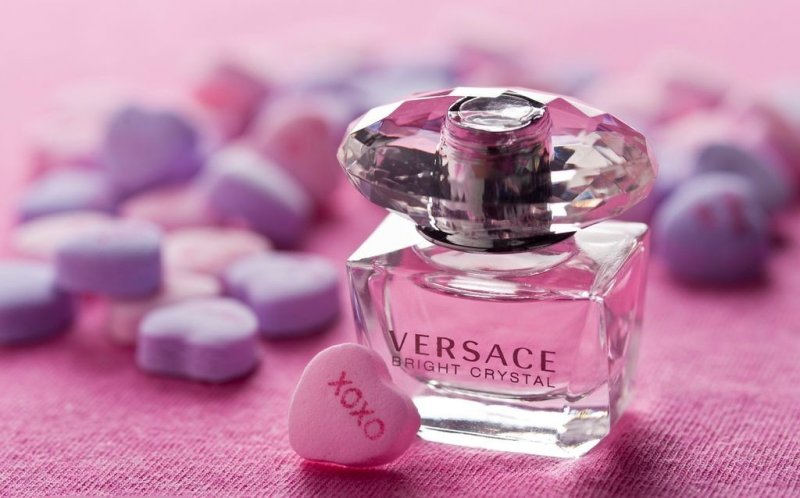 Testování Versace Bright Crystal toaletní voda dámská 90 ml