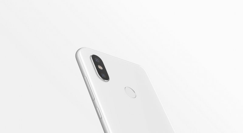 Ostestováno: Xiaomi Mi 8 6GB/64GB