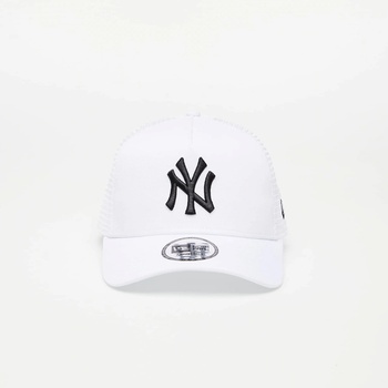 New Era 940 Af Trucker Essential New York Yankees bílá