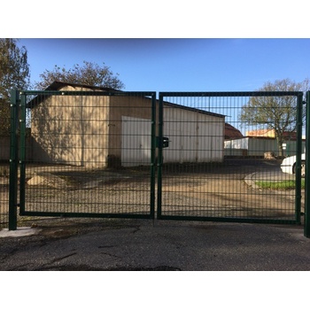 Brána dvoukřídlá 3D Zn+PVC - výška 2030 mm, šířka 4000 mm