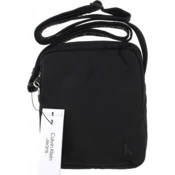 Calvin Klein pánský černý crossover K50K511780-BEH-618