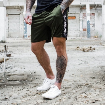 GymBeam šortky Vertical Military Green