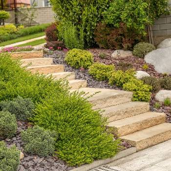 Kameny.cz Schodišťový blok Sandy, 1 ks