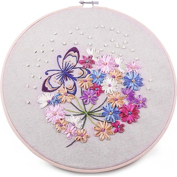 Stoklasa Vyšívací sada s předtištěným motivem 380731 4 růžové a fialové květy s motýlem průměr 26,5cm