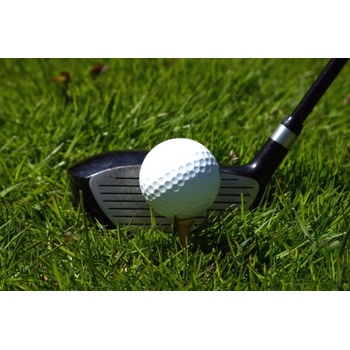 Den s golfem na Dýšině pro dva začátečníky