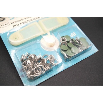 Druky Roland Style - zelená - průměr 1,05 cm - 15 ks