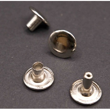 Nýt - stříbrná - délka 11 mm