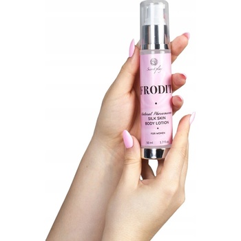 Secret Play Afrodita silk skin oil s feromony 50 ml