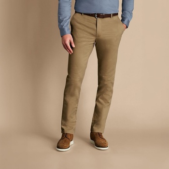 Charles Tyrwhitt Nežehlivé chinos kalhoty Ultimate Non-Iron Chinos Tan