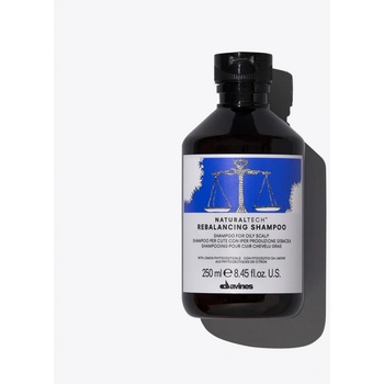 Davines NATURALTECH Rebalancing šampon pro pokožku s nadměrnou tvorbou mazu 250 ml