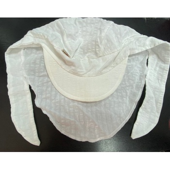 dětský Hugo krepový šátek s kšiltem bilý