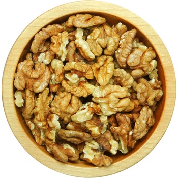 Diana Company Vlašská jádra 30% půlky 5000 g