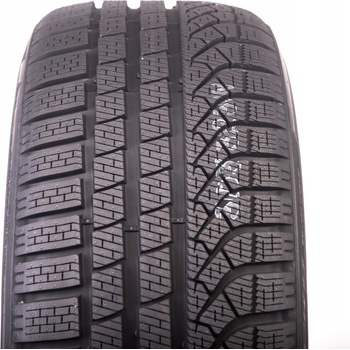 Pirelli P Zero Winter 235/50 R19 99V