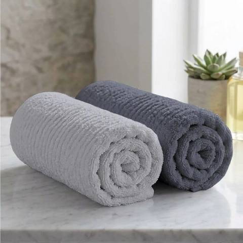 Knitva sada 2 ks ručníků vlnky 50 x 100 cm 1x světle šedý a 1x tmavě šedý