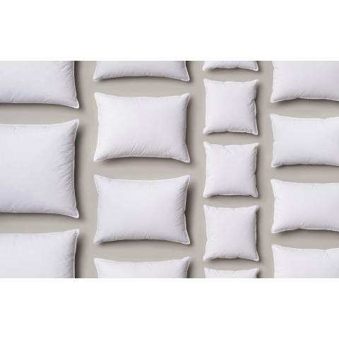 Lejaan Polštář Down Comfort Medium 50x60
